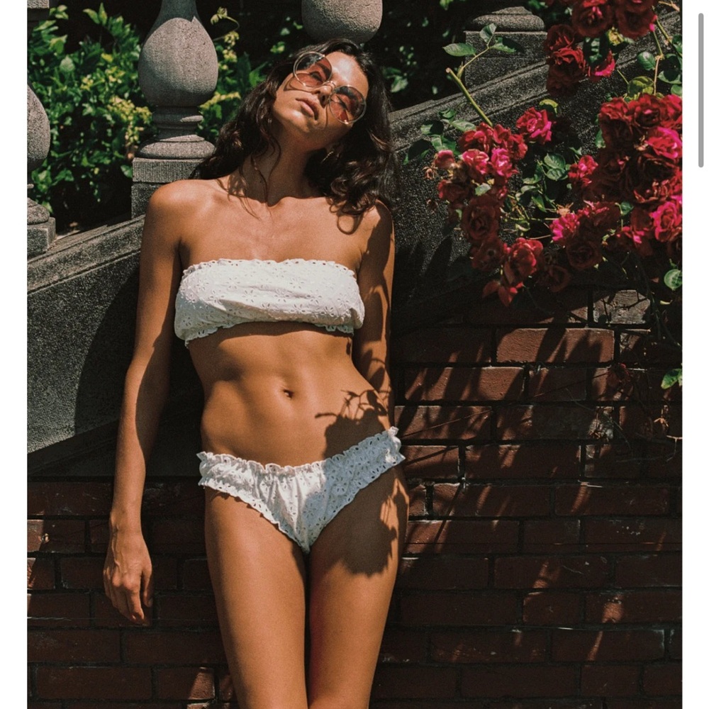 Juillet Chloe Bottom and Lee Top in Broderie Anglaise
